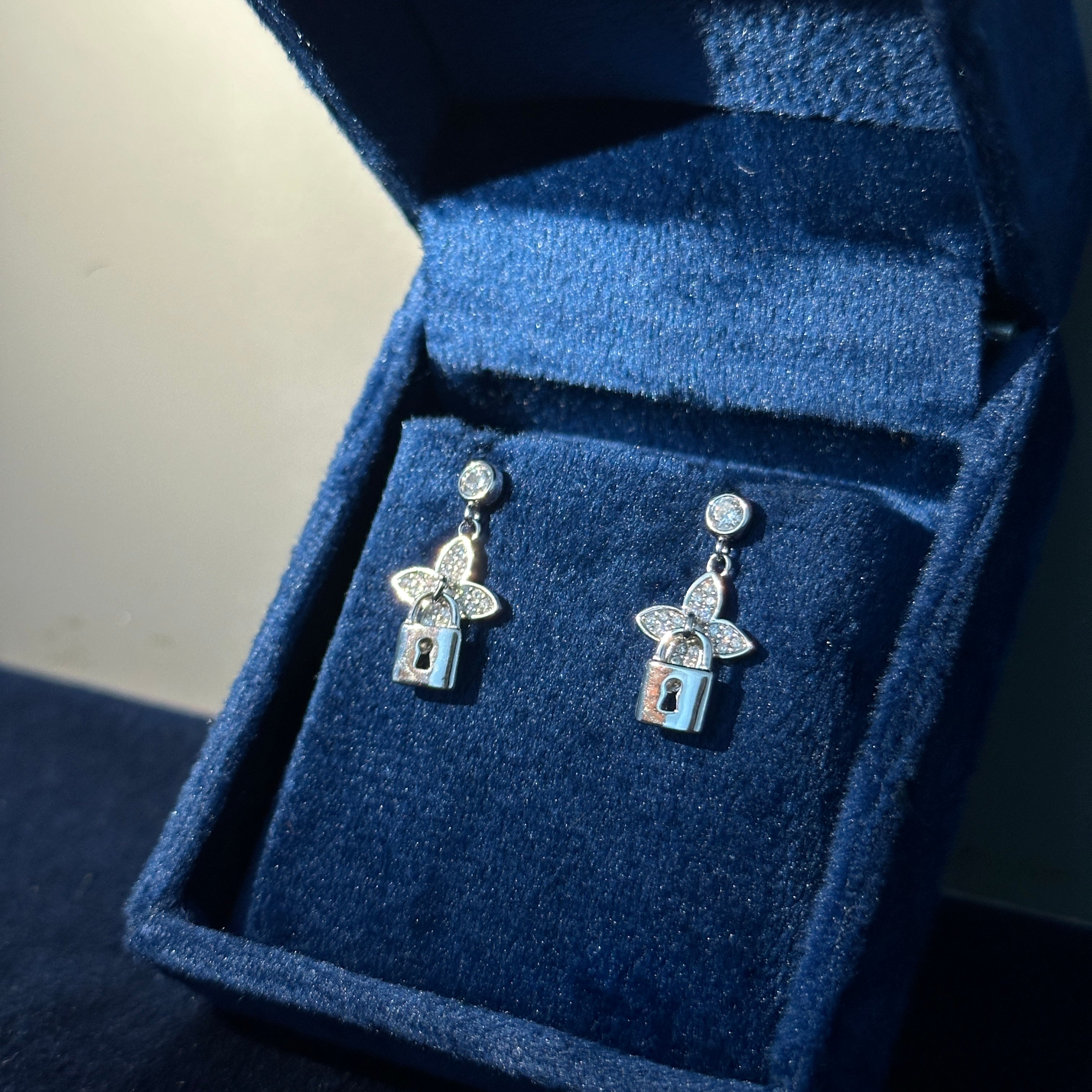 earring 3