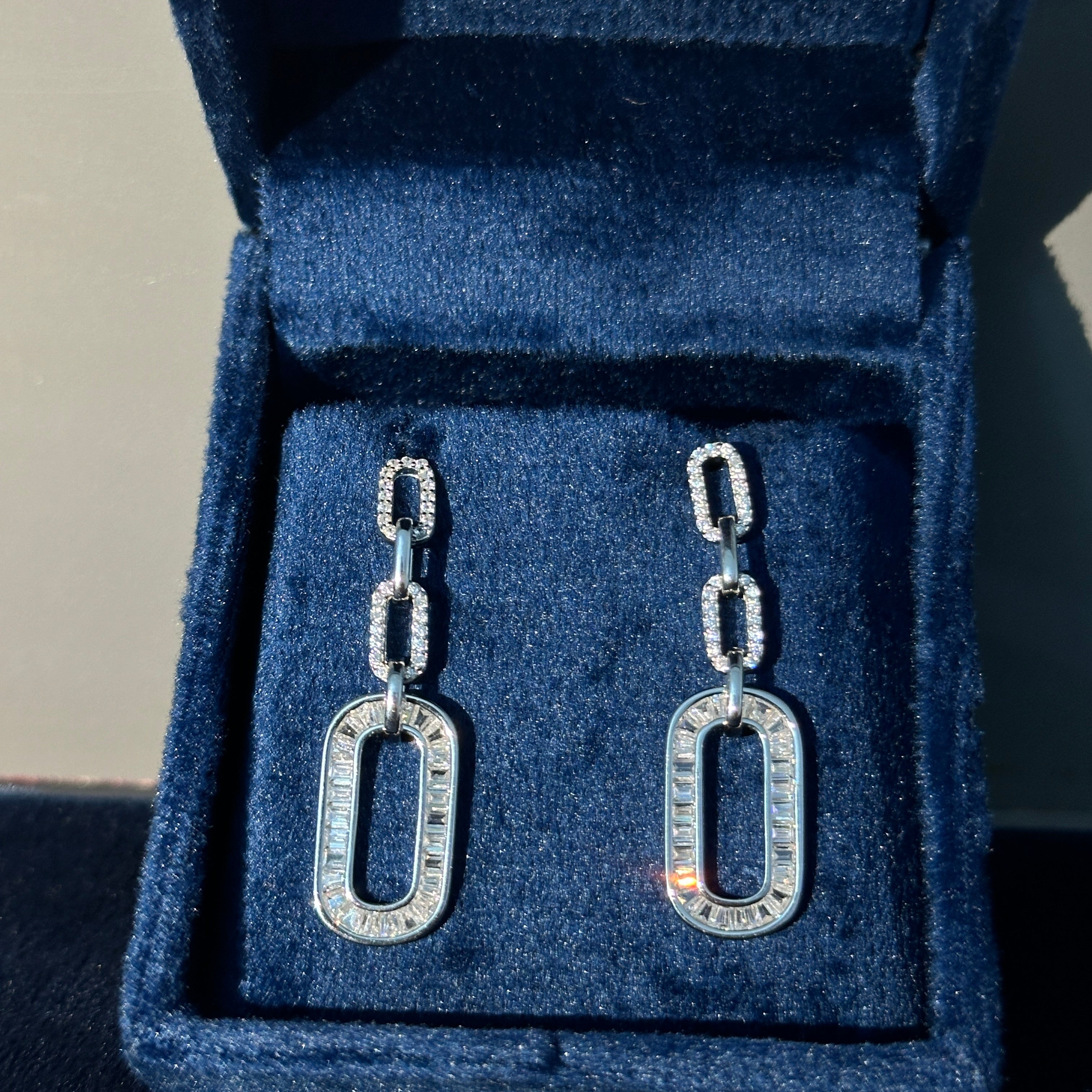 earring 1