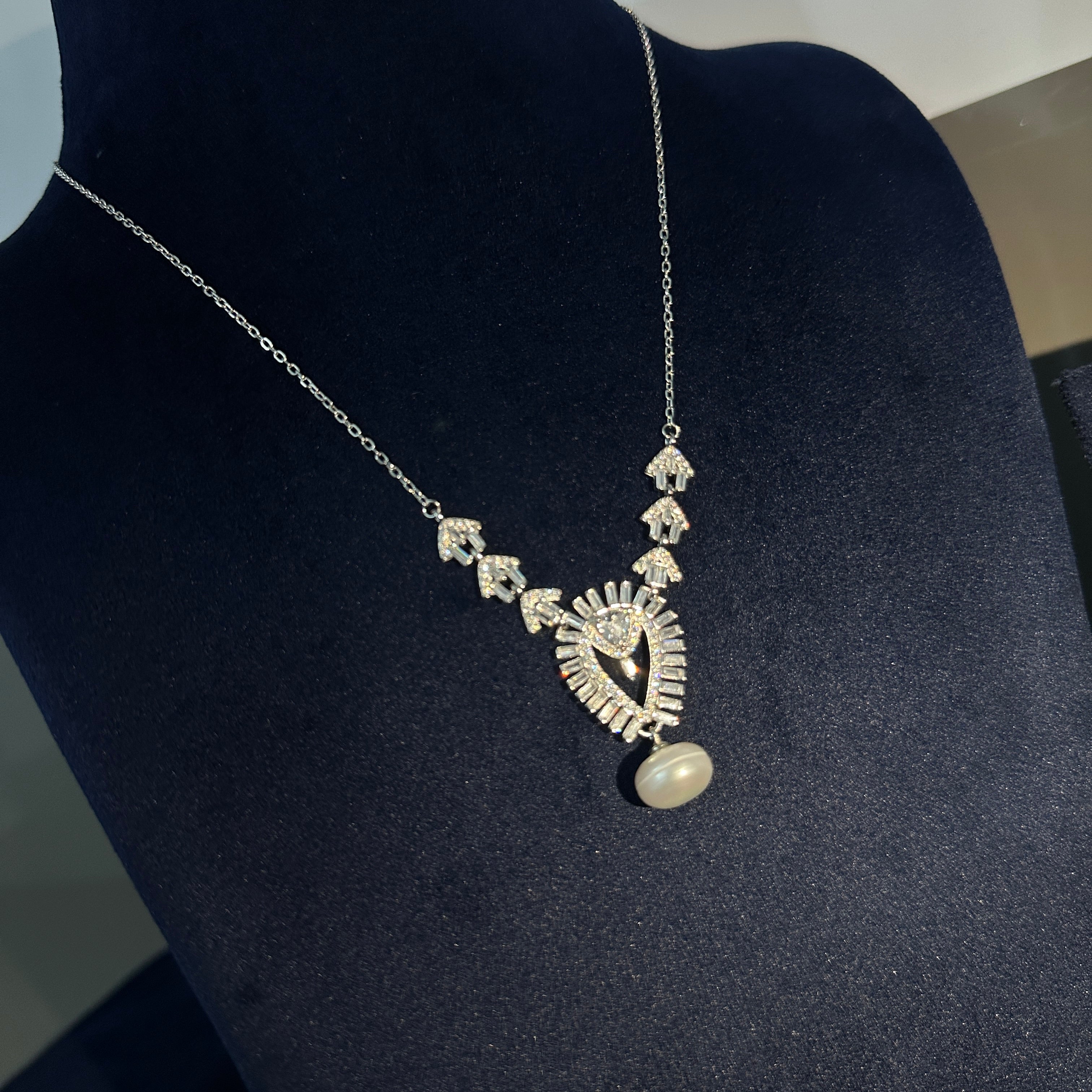 Royal Heart Pearl Set