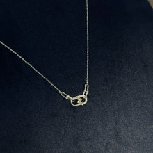 Minimal Knot set