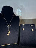 Bow Pearl Set